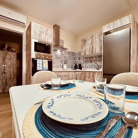 Apartament Click&guest - Cosmopolis 1